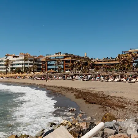 With 3 Bedrooms, Terrace, Indoor Pool And Sauna At 100 M From The In Puerto Banus
