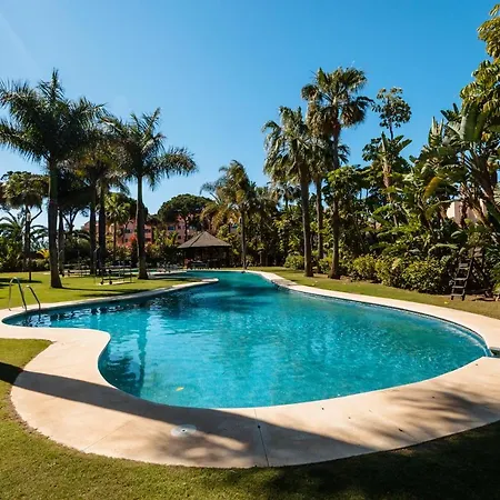 With 3 Bedrooms, Terrace, Indoor Pool And Sauna At 100 M From The In Puerto Banus Marbella