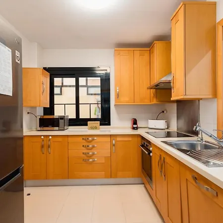 With 3 Bedrooms, Terrace, Indoor Pool And Sauna At 100 M From The In Puerto Banus