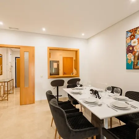 With 3 Bedrooms, Terrace, Indoor Pool And Sauna At 100 M From The In Puerto Banus Marbella